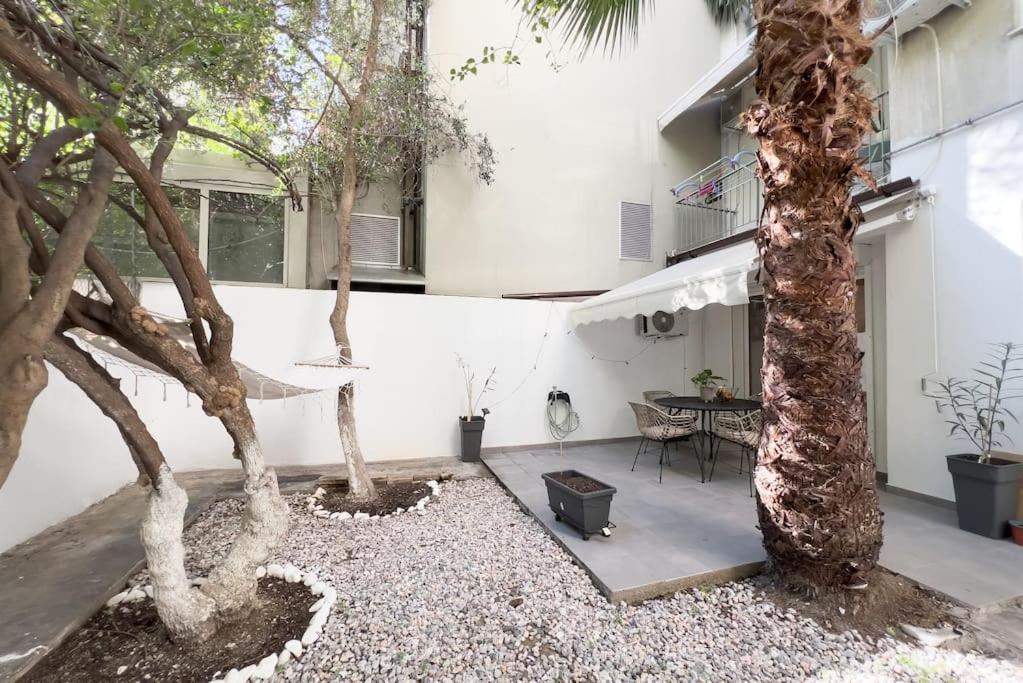 Luxury Studio With Garden Next To Acropolis Athens Exterior photo